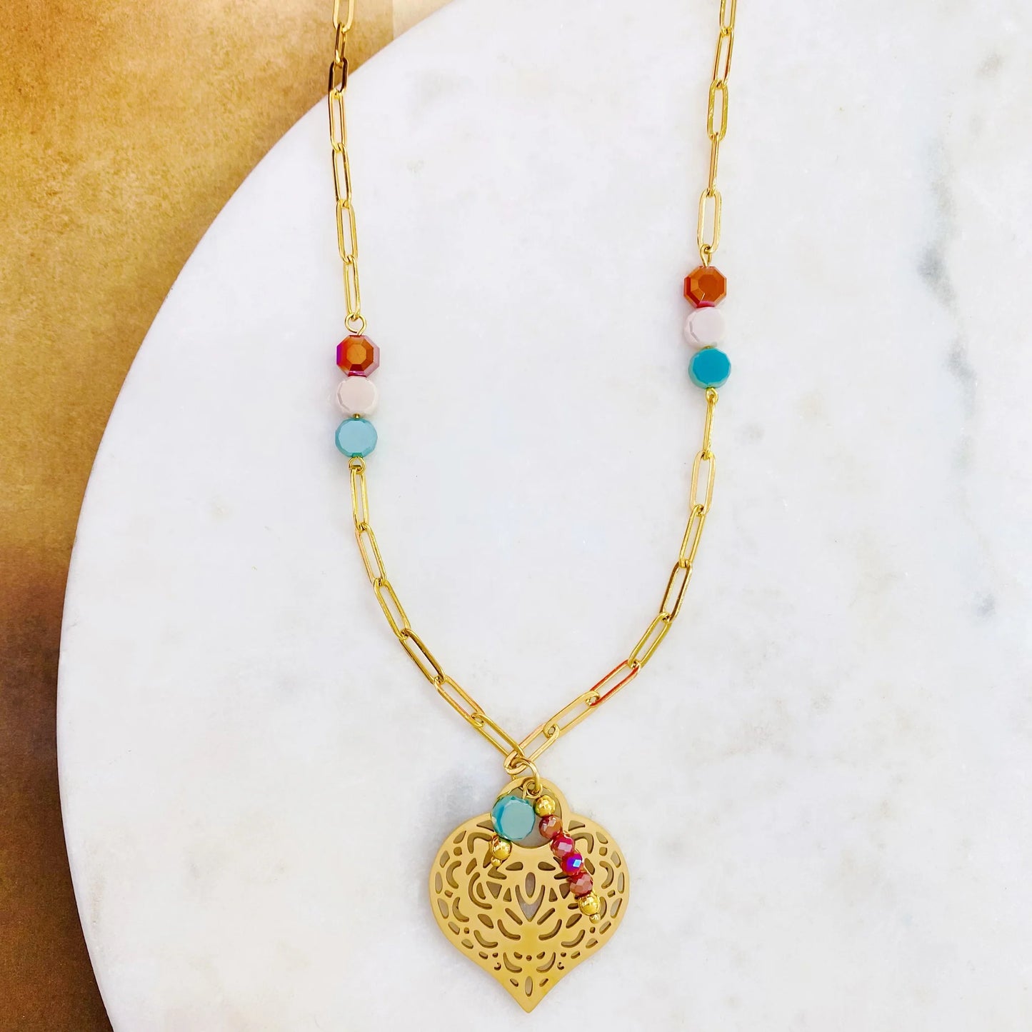 Cadena "Mar de amores"