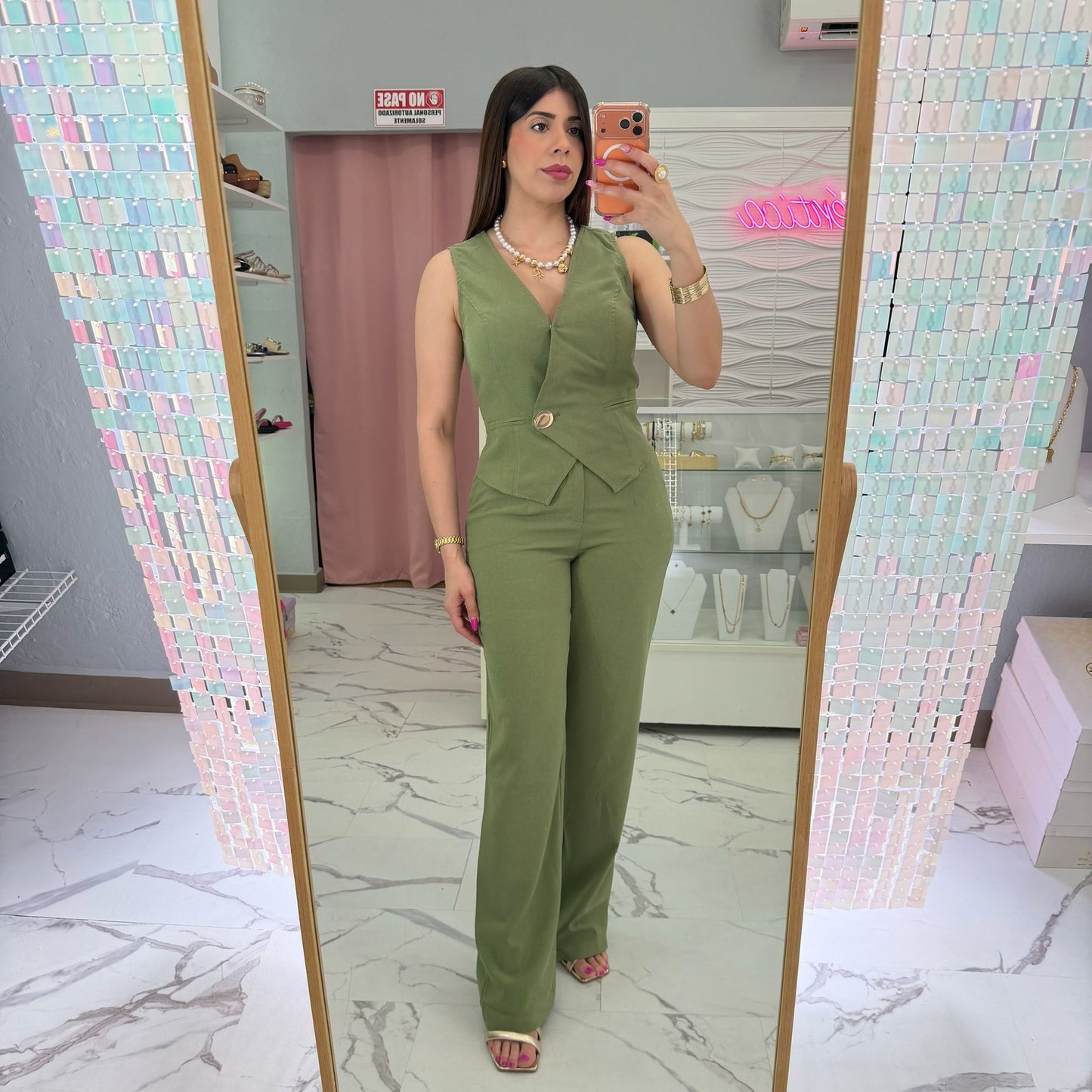 Mariana Olive Set
